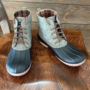 Simply Southern Duck Boots